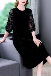Luxurious Gold Velvet Silk Long Skirt for Autumn and Winter: A Stylish Three-Quarter Sleeve Dress for the Colder Months