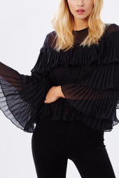 Elegant Ruffle Layered Pleated Blouse