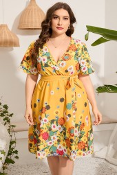 Plus Size Summer Bliss: Midi Yellow Floral Beach Dress