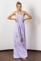 Boho Maxi Beach Dress with Flower Embroidery & Hollow Back