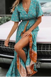 Beautiful Floral V-Neck Boho Maxi Dress for a Summer Day at the Beach