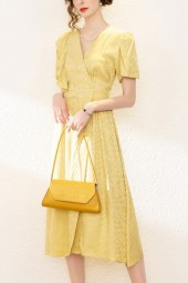 Summer-Ready Youthful Elegance: Lotus Leaf Edge Mediumlength Waist Reduction Yellow Jacquard Dress