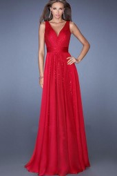 Glamorous Sparkle: Sequins V-Neck Pleated Sleeveless Maxi Party Dress