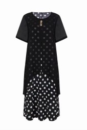 Flaunt Your Curves in this Stylish Summer Polka Dot Plus Size Tunic Shift Dress
